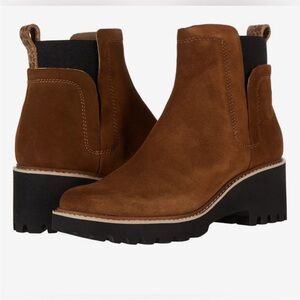 Dolce Vita Tan Suede Ankle Booties